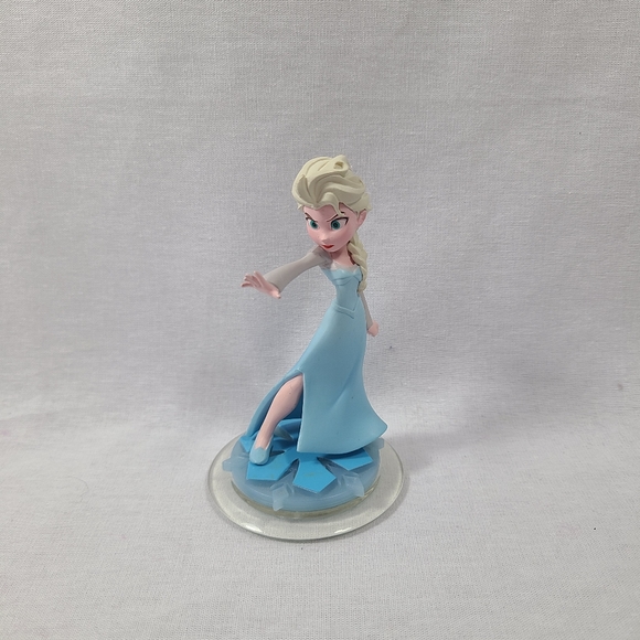 Disney infinity Elsa game figure - Picture 1 of 2